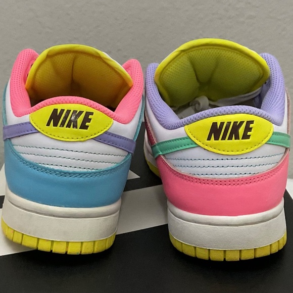 Nike Dunk Low SE Easter Candy. - Picture 4 of 9